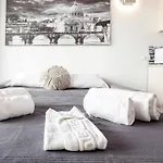 Stylish Suite Close By Trastevere And City Life