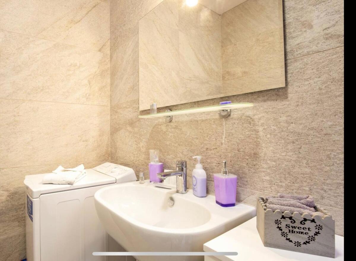 Stylish Close By Trastevere And Life Rom
